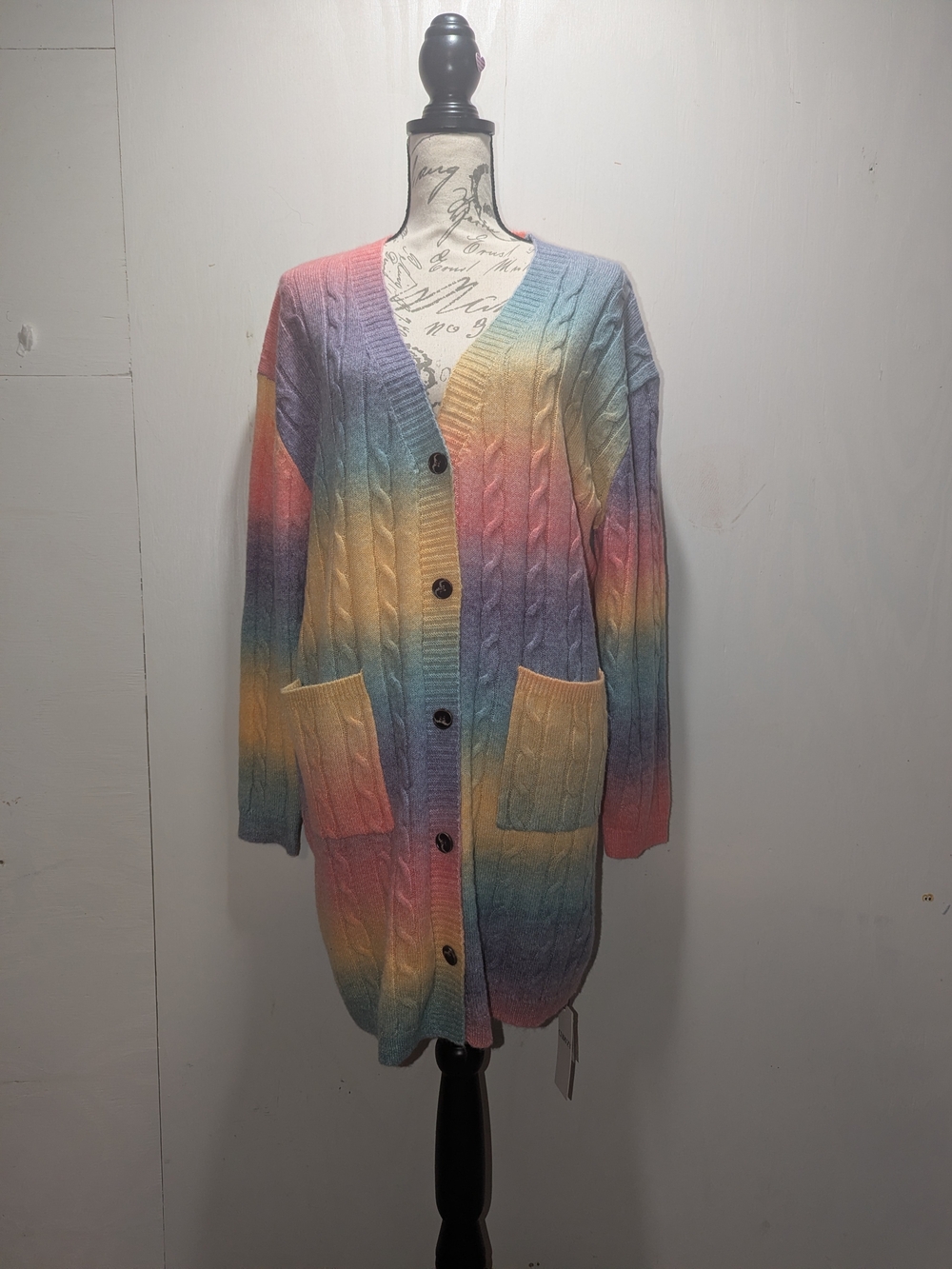 NWT Curvzy Plus Size 1XL Pastel Rainbow Ombre Cable Knit Cardigan Sweater